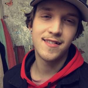 Meet your Posher, Christian